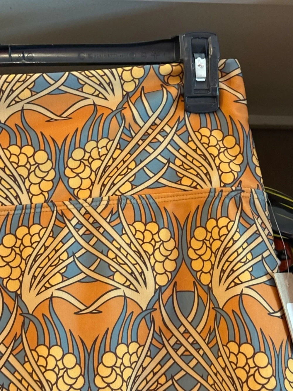 Albion golden hour high waited sim skirt XXL nwt - Picture 9 of 10